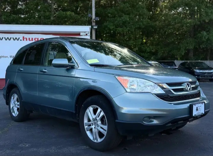 2010 Honda CR-V EX-L Sport Utility 4D for sale in Stoughton - Cars in Stoughton - Image 3 of 9