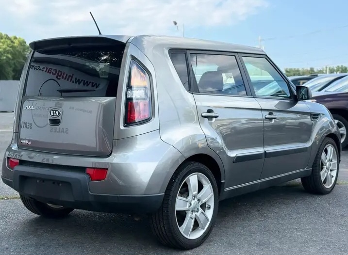 2011 Kia Soul Sport Wagon 4D for sale - Cars in Stoughton - Image 4 of 10