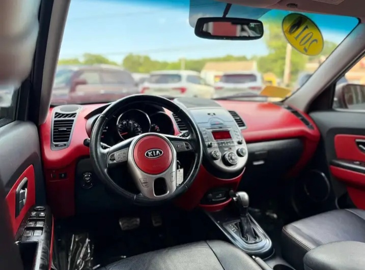 2011 Kia Soul Sport Wagon 4D for sale - Cars in Stoughton - Image 7 of 10