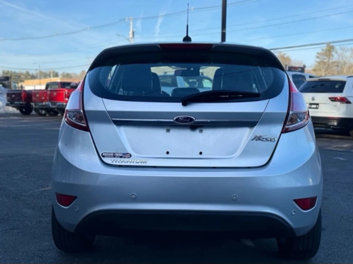 🚙 2014 Ford Fiesta Titanium Hatchback 4D - Cars in Stoughton - Imagen 3 of 7