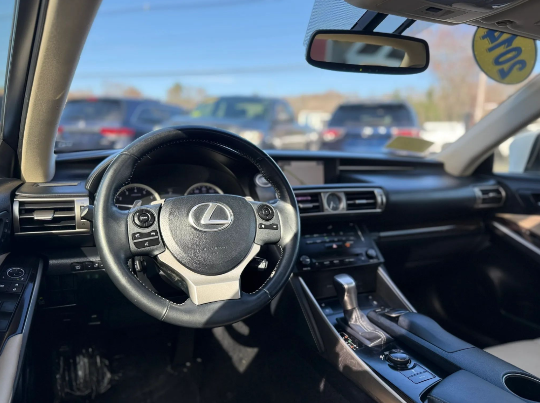 2014 Lexus IS 250 Sedan 4D - Cars in Stoughton - Image 5 of 9