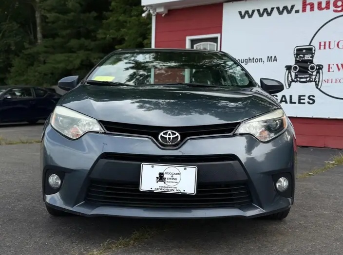 2014 Toyota Corolla LE Plus Sedan 4D - Cars in Stoughton - รูปภาพ 3 of 10