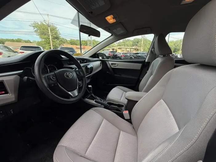 2014 Toyota Corolla LE Plus Sedan 4D - Cars in Stoughton - รูปภาพ 6 of 10