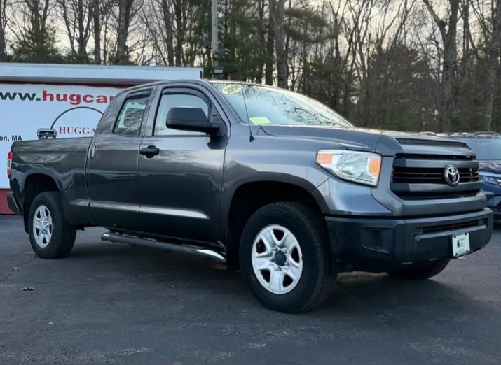 2014 Toyota Tundra Double Cab SR Pickup 4D - Cars in Stoughton - Image 2 of 9