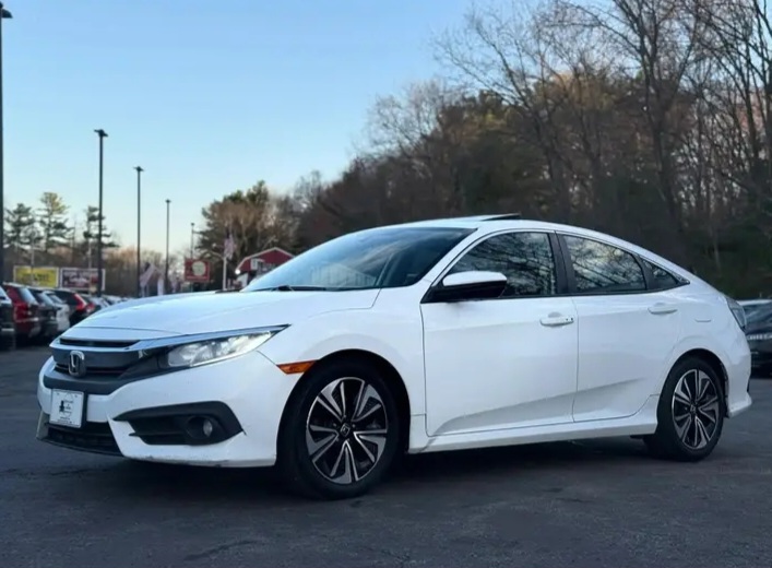 2017 Honda Civic EX-T Sedan 4D - Cars in Stoughton - Image 2 of 9