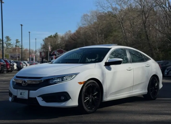 2017 Honda Civic EX-T Sedan 4D - Cars in Stoughton - 이미지 3 of 8