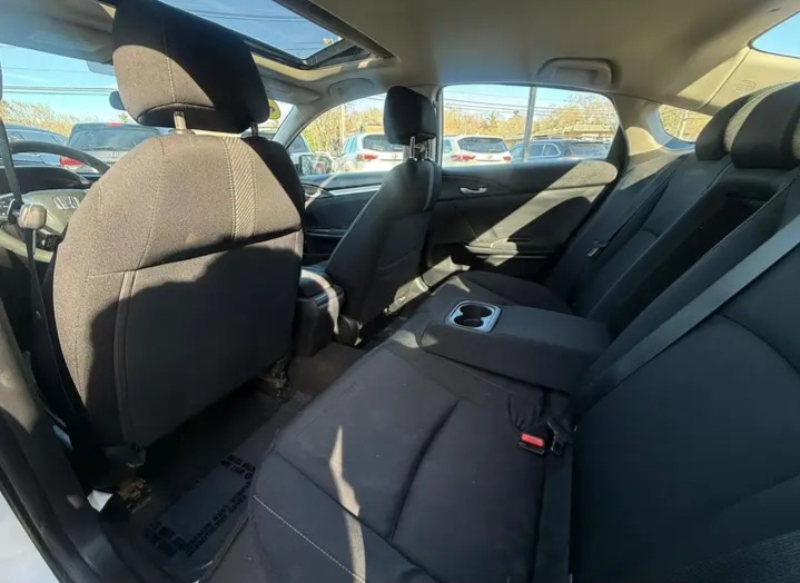 2017 Honda Civic EX-T Sedan 4D - Cars in Stoughton - 이미지 6 of 8