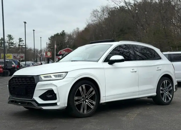 2018 Audi SQ5 Prestige Sport Utility 4D in Stoughton — Cars