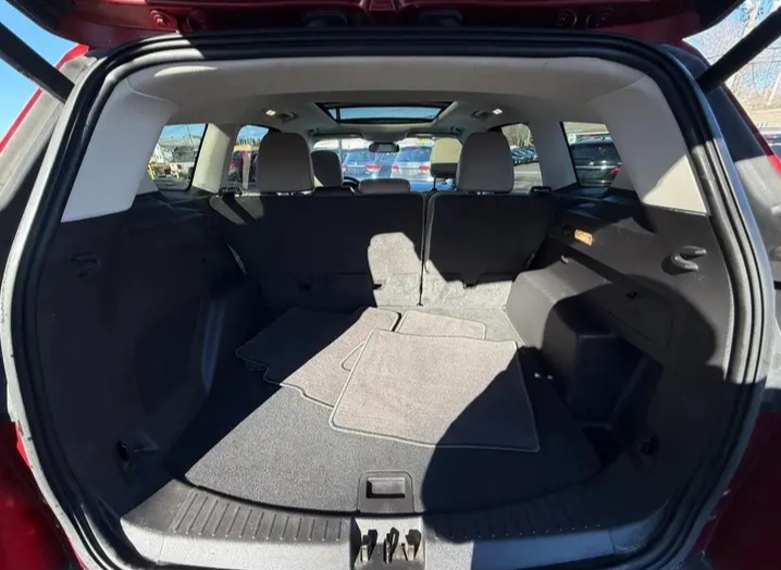 2019 Ford Escape Titanium Sport Utility 4D - Cars in Stoughton - Bild 7 of 10
