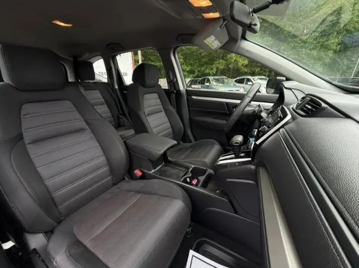 2019 Honda CR-V LX Sport Utility 4D for sale in Stoughton - Cars in Stoughton - Image 2 of 8
