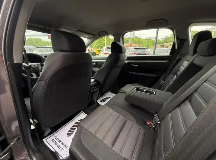 2019 Honda CR-V LX Sport Utility 4D for sale in Stoughton - Cars in Stoughton - Image 3 of 8