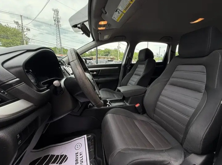 2019 Honda CR-V LX Sport Utility 4D for sale in Stoughton - Cars in Stoughton - Image 4 of 8