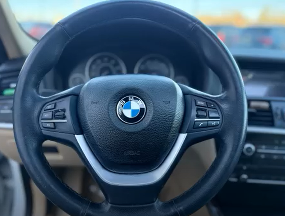 🚗 2016 BMW X3 sDrive28i Sport Utility 4D - Cars in Boston - Image 5 of 5