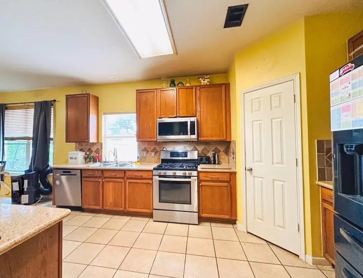 🚨 Investor Opportunity | Sugar Land 🚨 - Houses in Houston - Image 2 of 5