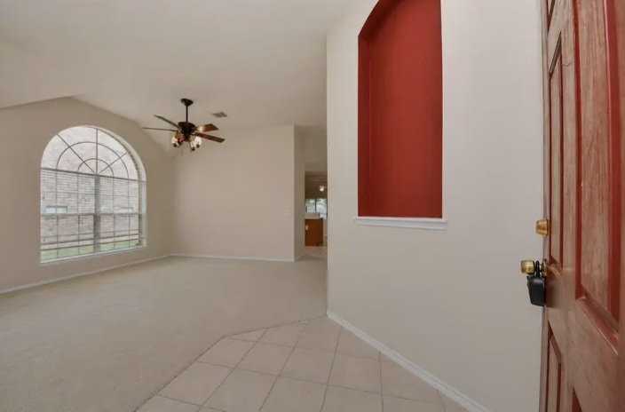 3B2B House for sale  in Windstone Colony - Houses in Katy - Image 2 of 7