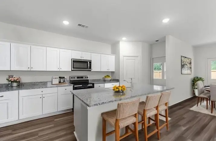 4B3B new construction for sale in Waller, TX - Houses in Waller - صورة 3 of 5