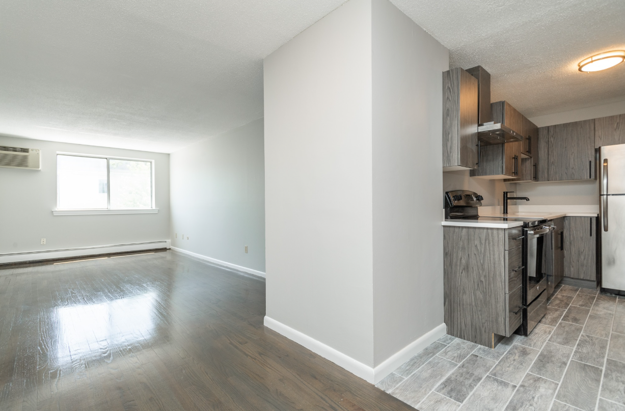 Sweet apartment Newly Renovated in Somerville NO Broker Fee in Somerville — Apartments