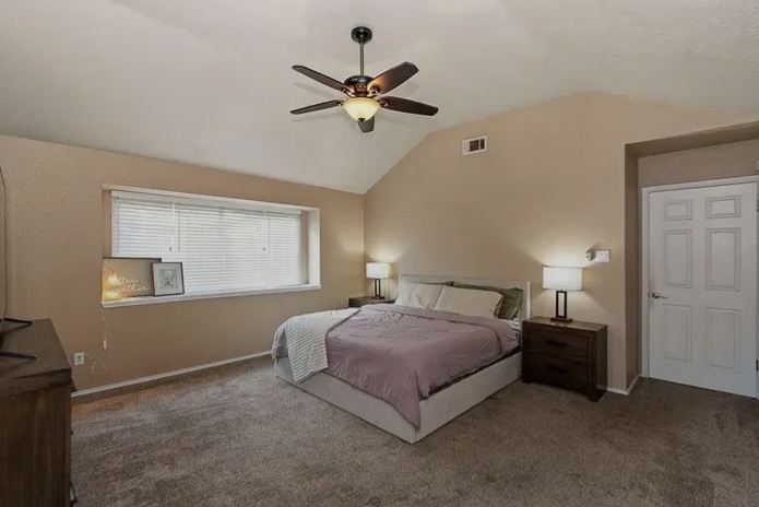Beautifully maintained 3-bedroom, 2-bathroom home for sale - Houses in Houston - Image 5 of 5