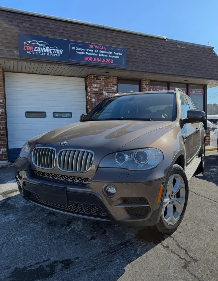 2012 BMW X5 AWD EXCELLENT EXTERIOR AND INTERIOR FOR SALE - Cars in Worcester - Image 2 of 4
