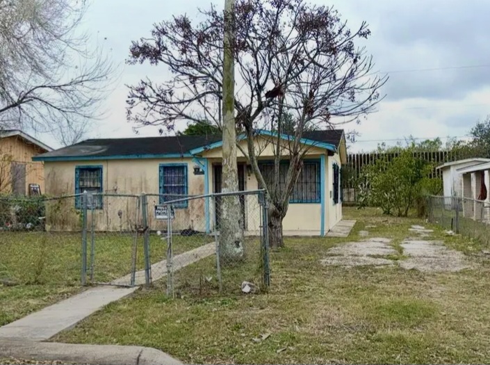 🏠GREAT RENTAL PROPERTY FOR SALE IN BROWNSVILLE🏘️💰 in Brownsville — Houses