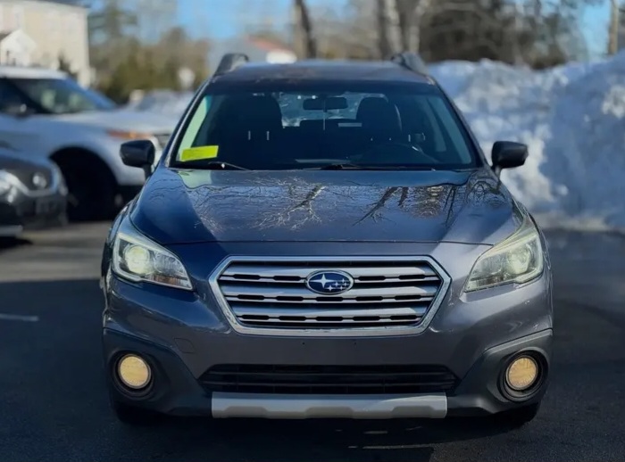 Subaru Outback 3.6 limited Wagon 4D - Cars in Washington - Image 2 of 5