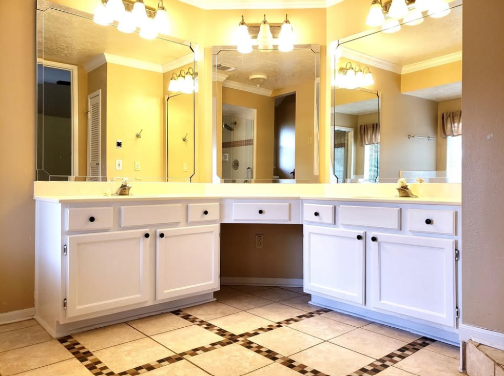 🏡✨ Beautiful Move-In Ready Home in Bay Glen! ✨🏡 - Houses in Houston - 图像 4 of 5