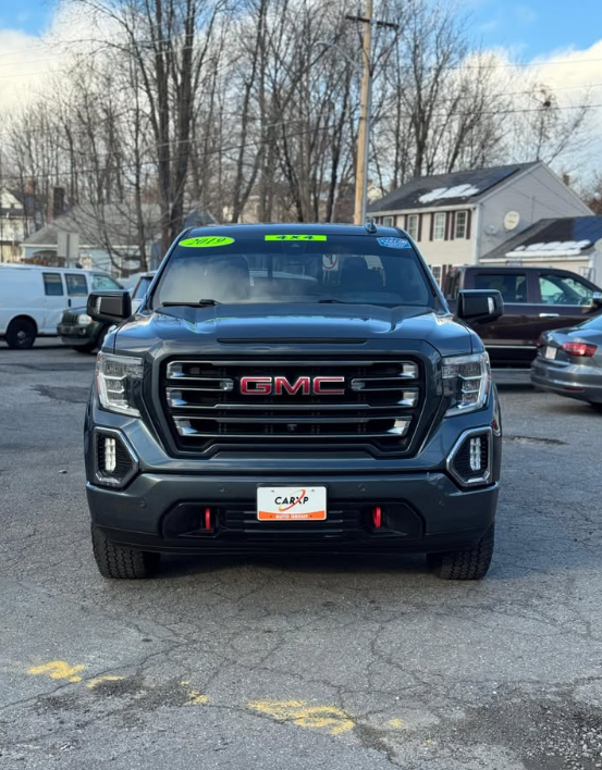 2019 GMC sierra 1500 crew cab at4 pickup in Leominster — Cars