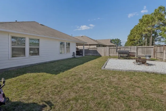Beautiful move-in ready home in Porter’s Mill in New Caney - Houses in Houston - Image 4 of 4