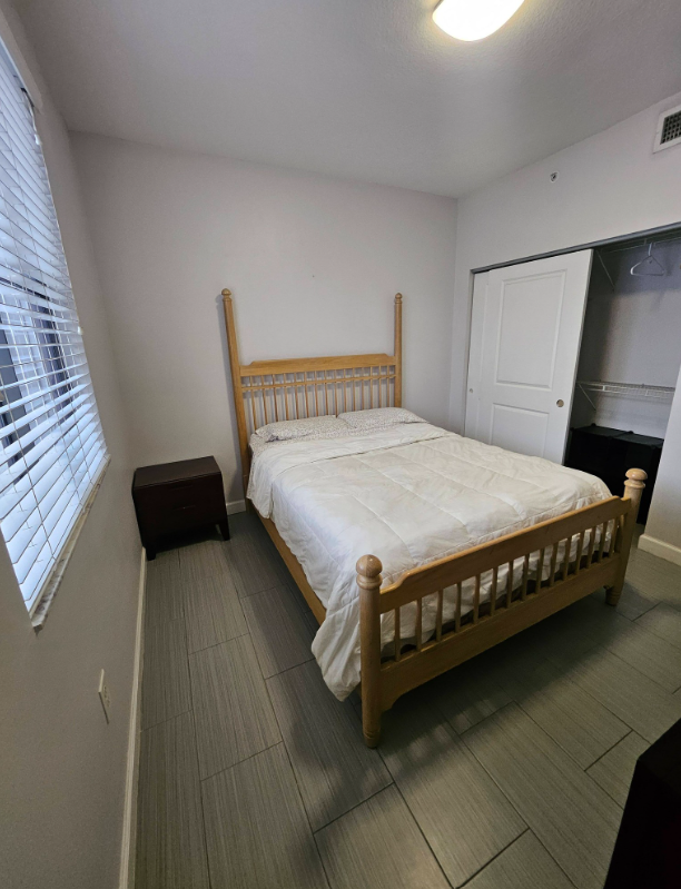 📣 SE RENTA HABITACIÓN – DISPONIBLE DE INMEDIATO 📣 - Rooms in Miami - Imagem 2 of 5