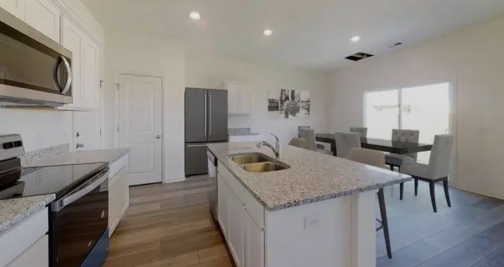 New Construction in Magnolia for sale! Close to Cypress & Tomball - Houses in Houston - Image 3 of 4