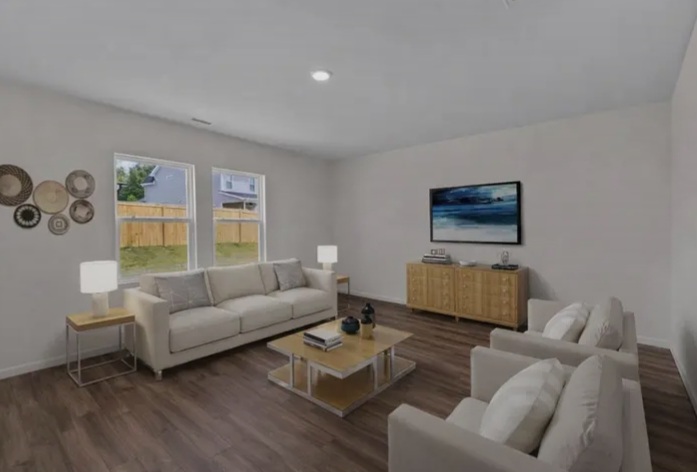 🎊 NEW CONSTRUCTION DEAL in Magnolia - Houses in Houston - Image 2 of 5