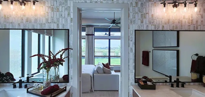 Luxury Lake-Lot Home in Fulshear, TX - Houses in Houston - Image 4 of 4