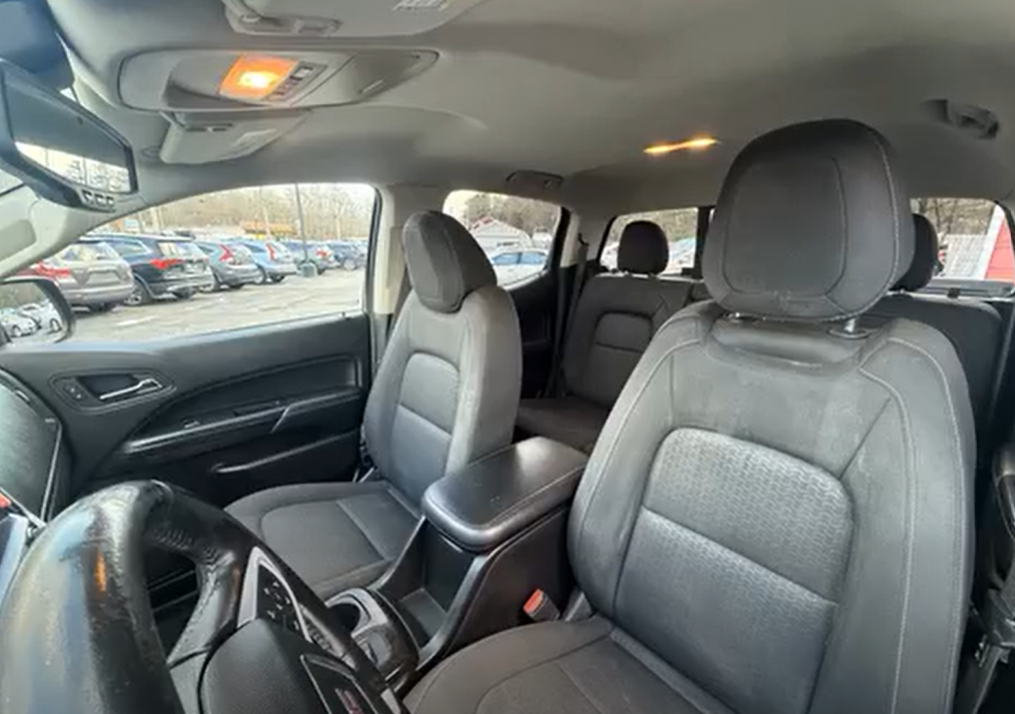 🚗 2016 GMC Canyon Crew Cab SLE Pickup 4D (5 ft) - Cars in Boston - 图像 5 of 5