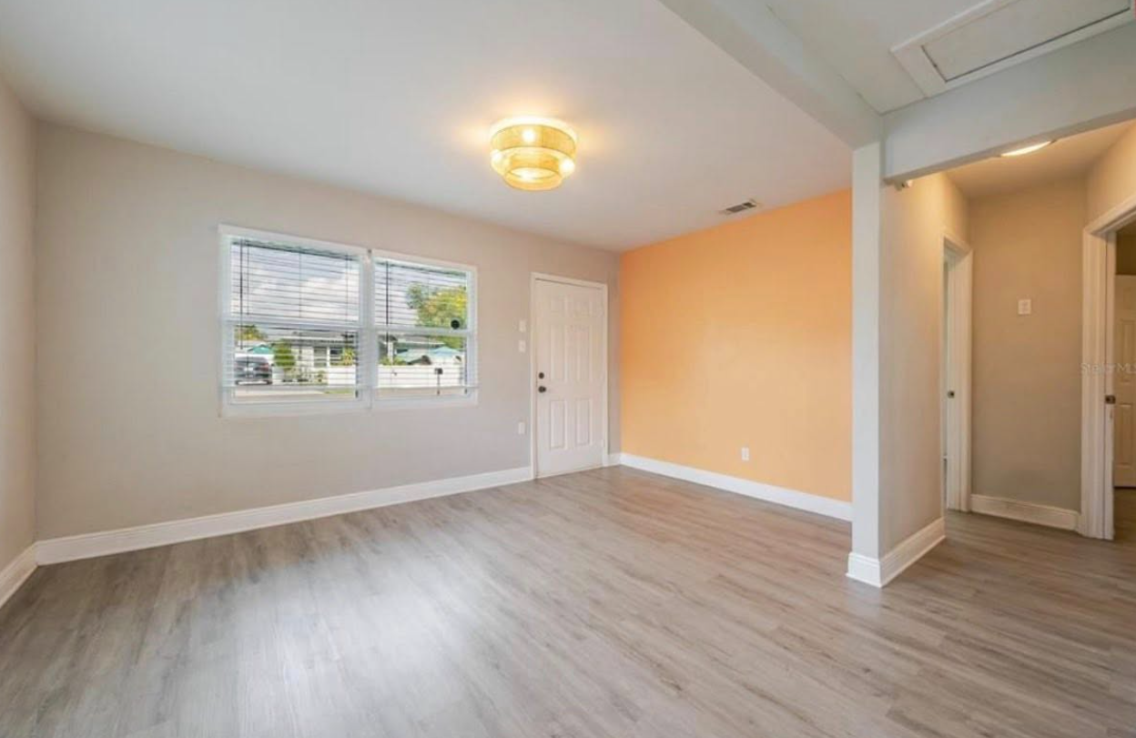 2 PROPERTY PACKAGE SUBTO DEALS IN LAKELAND FLORIDA - Houses in Houston - Image 2 of 4