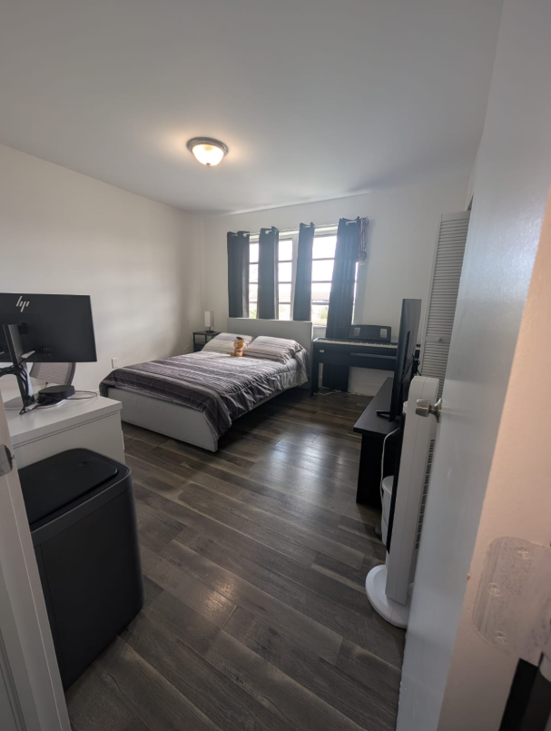 Room for Rent – ***only WOMEN*** – $800/month in Miami — Rooms