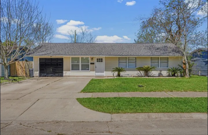 beautiful move-in ready home for sale in the heart of Pasadena! — Houses