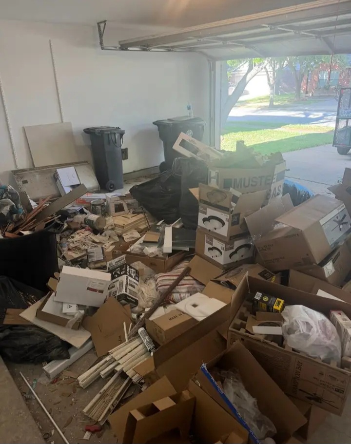 🚛 ANGELS JUNK REMOVAL & DEMOLITION 🚛 in Houston — Cleaning