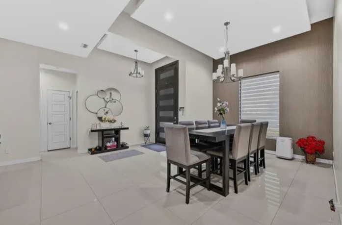 Beautiful 3-bedroom, 2-bath home for sale in Pharr, Texas - Houses in Pharr - 이미지 4 of 7