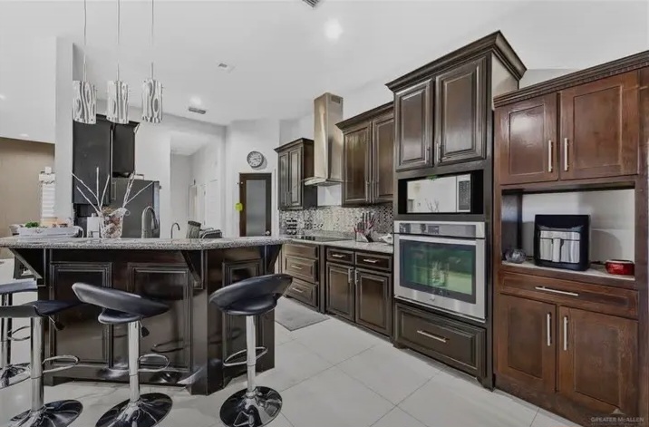 Beautiful 3-bedroom, 2-bath home for sale in Pharr, Texas - Houses in Pharr - 이미지 5 of 7