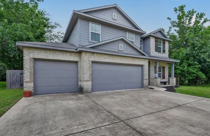 🏡 Beautiful 4-Bedroom Home in Deer Park – Now Available! - Houses in Deer Park - Image 2 of 6