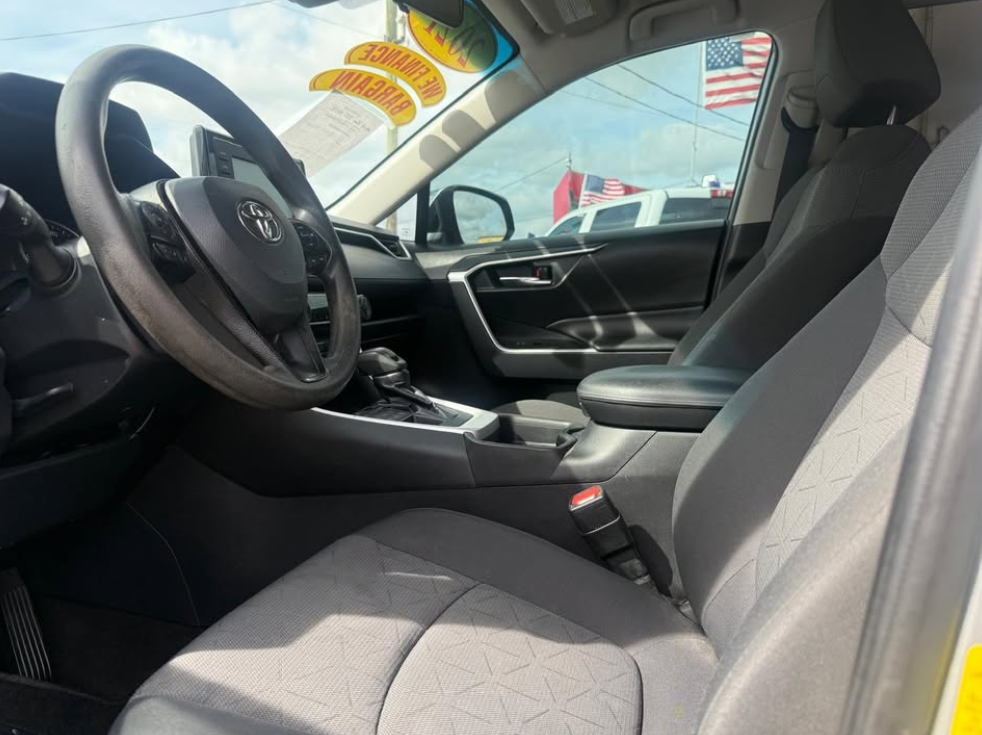 Toyota RAV4 2012 - Cars in Houston - Imagem 4 of 4