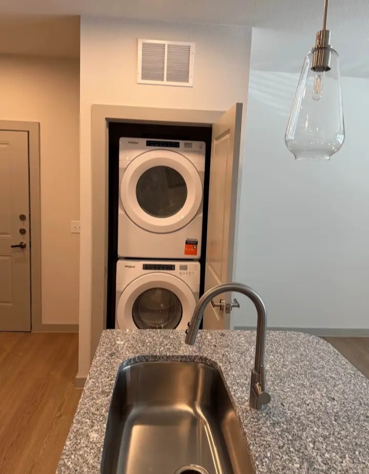 🔥🚨BRAND NEW COMPLEX IN KATY, TX🚨🔥 - Houses in Katy - Bild 2 of 7