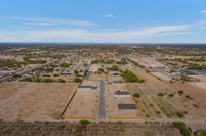 Discover affordable, move-in ready condos in Mission, Texas - Houses in Mission - Image 3 of 4