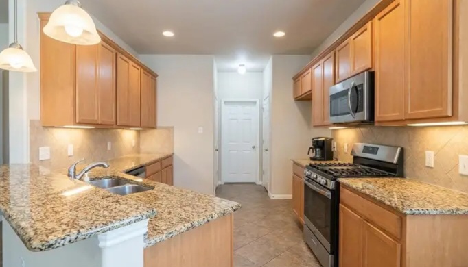 Dream Home  4-bedroom, 2.5-bath for sale - Houses in Leander - Imagem 6 of 8