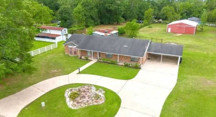 Dream House for sale in Splendora, TX in Splendora — Houses
