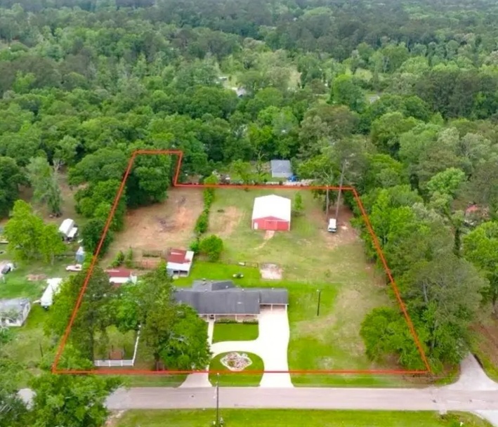 Dream House for sale in Splendora, TX - Houses in Splendora - Image 2 of 10