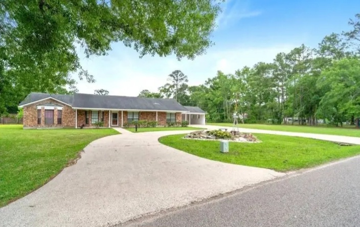 Dream House for sale in Splendora, TX - Houses in Splendora - Image 3 of 10
