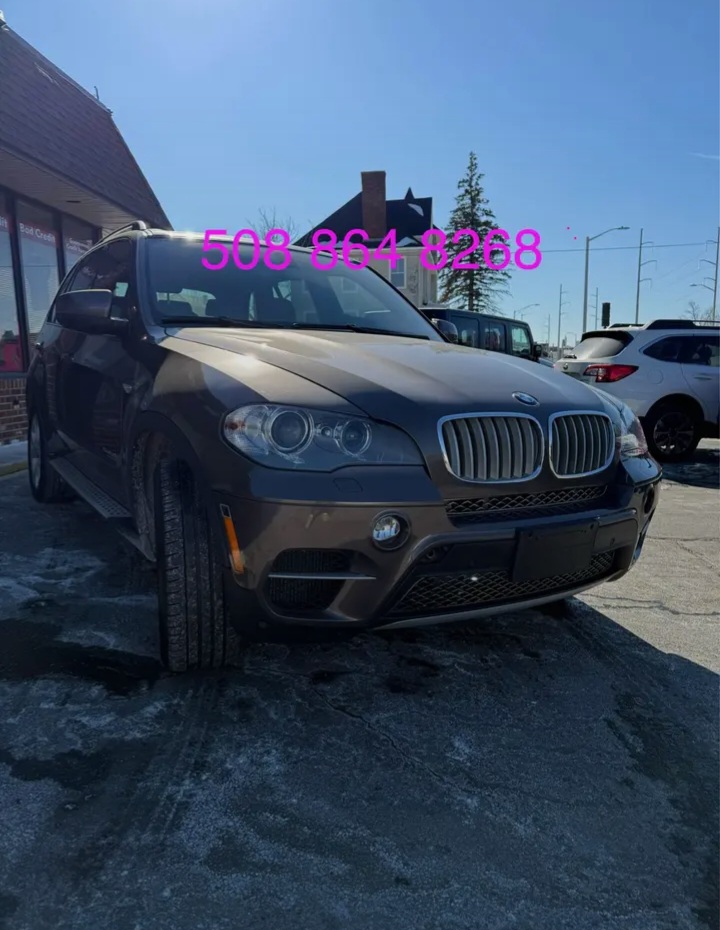 2012 BMW X5 AWD EXCELLENT EXTERIOR AND INTERIOR FOR SALE in Worcester — Cars