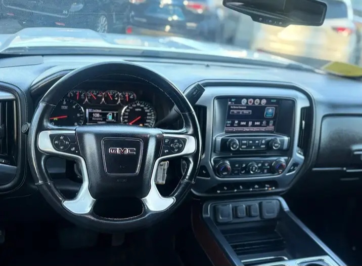 GMC Sierra 1500 Double Cab SLT Pickup For sale - Cars in Stoughton - 이미지 5 of 10