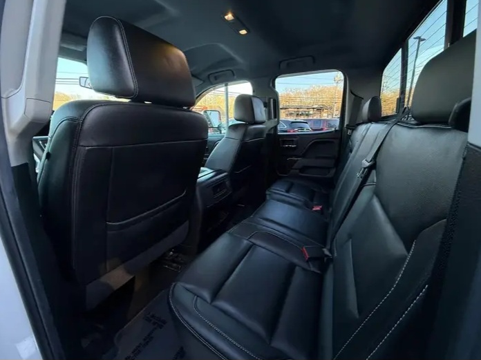 GMC Sierra 1500 Double Cab SLT Pickup For sale - Cars in Stoughton - 이미지 7 of 10